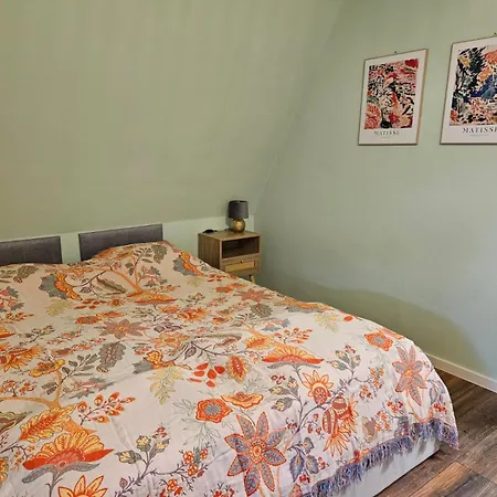Apartment Dachnest Mit Terasse & Sauna