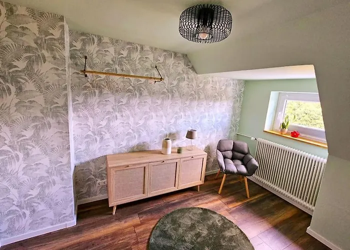 Dachnest Mit Terasse & Sauna Lejlighed *